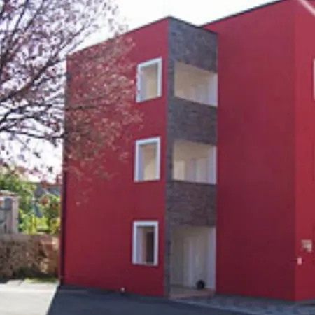 Apartman With A Parking Space Palit, Rab - 18900 *