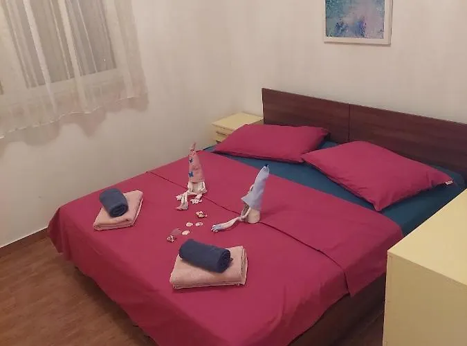 Apartamento With Parking Space - Rab - 18900 Palit